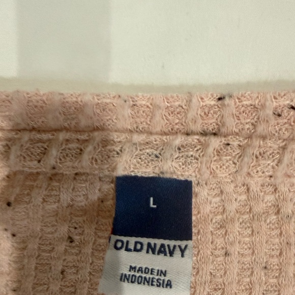Old Navy Pink Textured Sweater - Picture 2 of 3